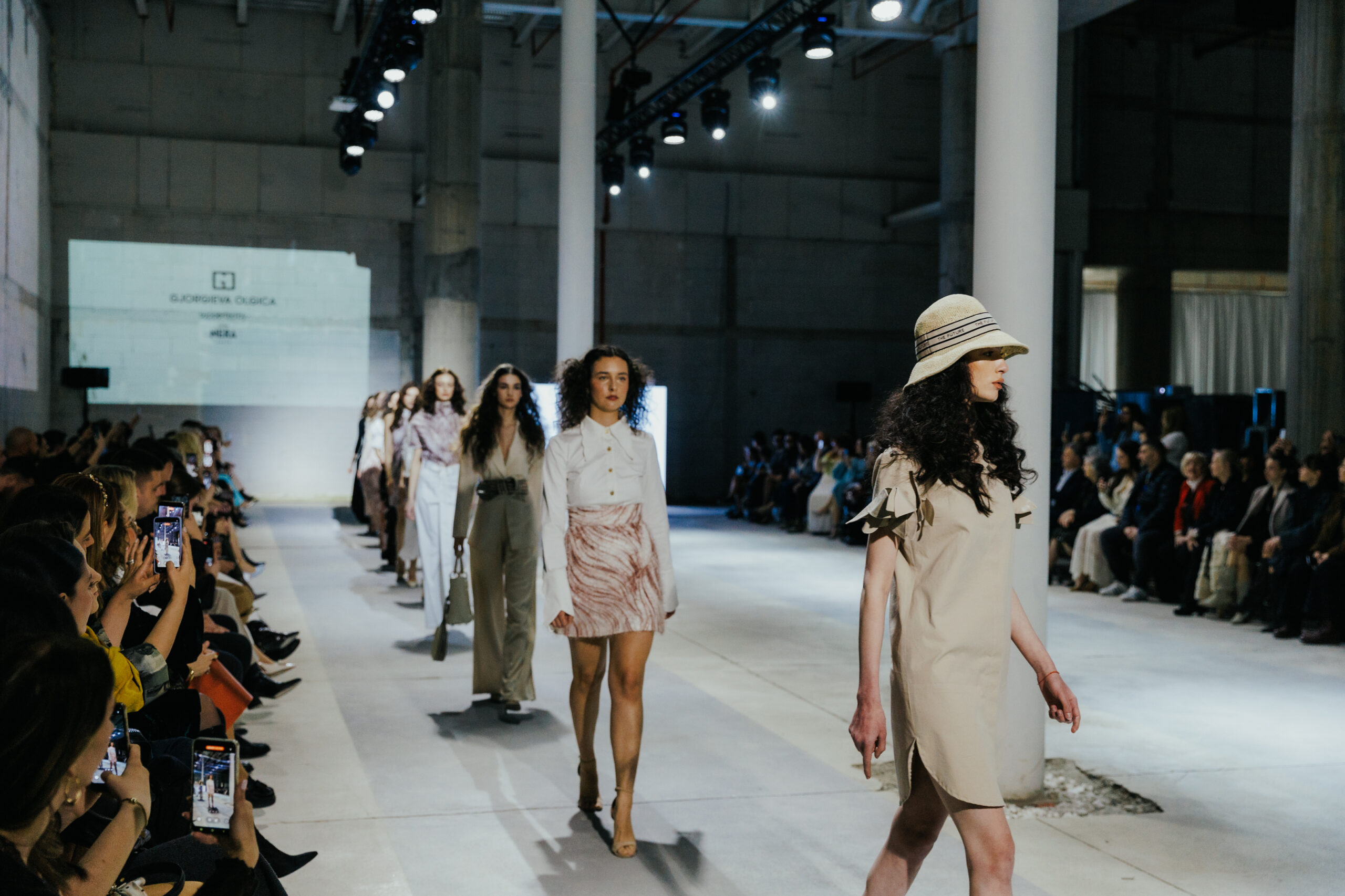 FASHION WEEKEND SKOPJE 32: ПЛАТФОРМА ШТО ЈА ПОВРЗУВА МОДАТА СО ИДНИНАТА